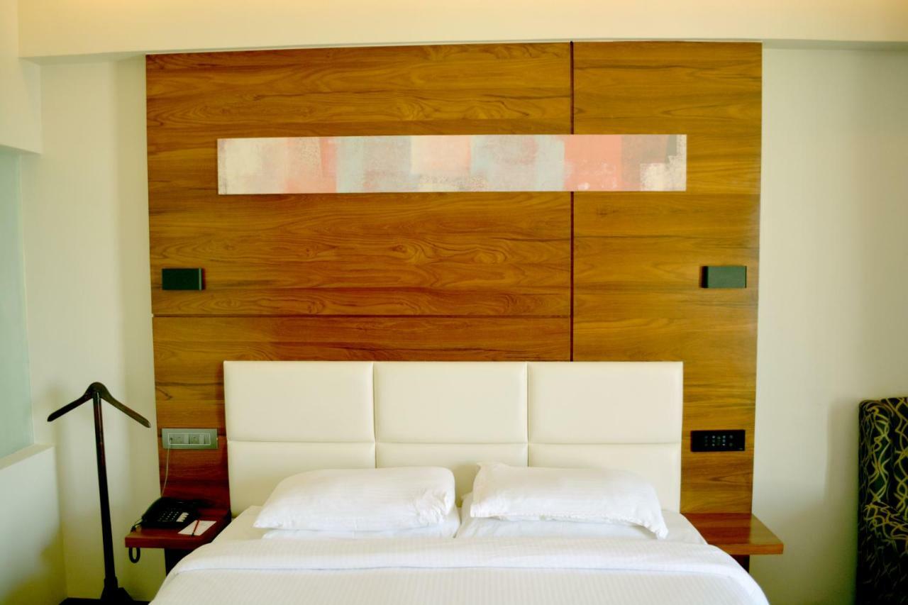 Rk Residency Hotell Tiruppur Eksteriør bilde